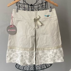 NWT POIS Gonna Beige Woman’s Skirt Size 6